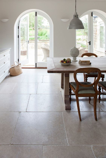 Stone flooring